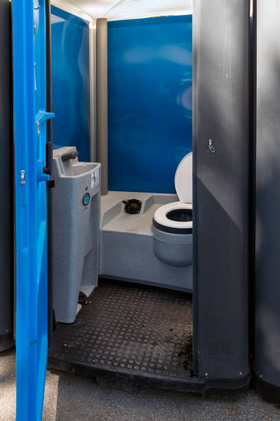 Best Porta potty delivery and setup  in Carrollton, KY